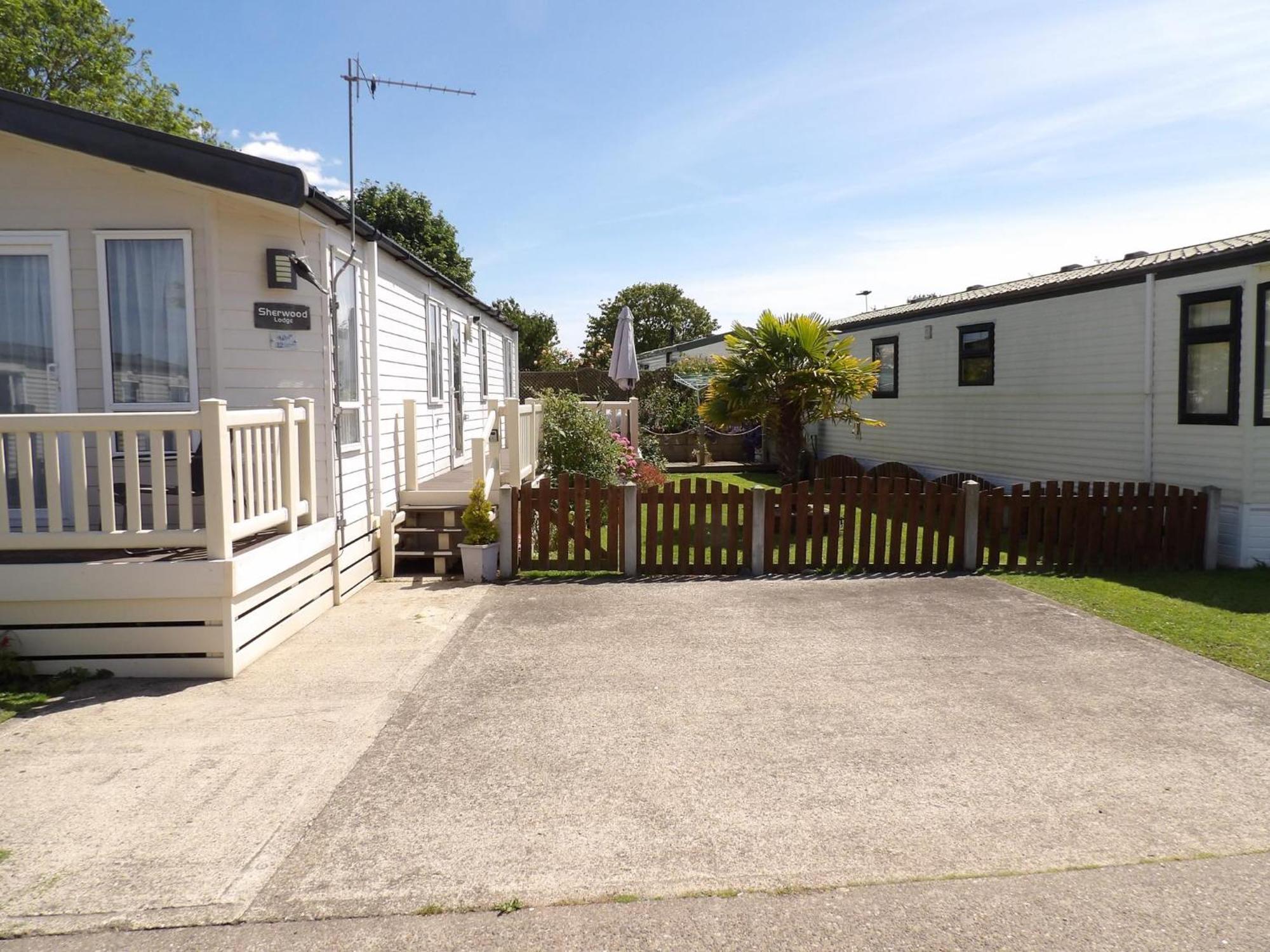 Hares Haven Pet Friendly Sleeps 6 Villa Kingston upon Hull Exterior photo